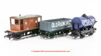 R60047 Hornby Railroad Triple Wagon Pack - Era 3